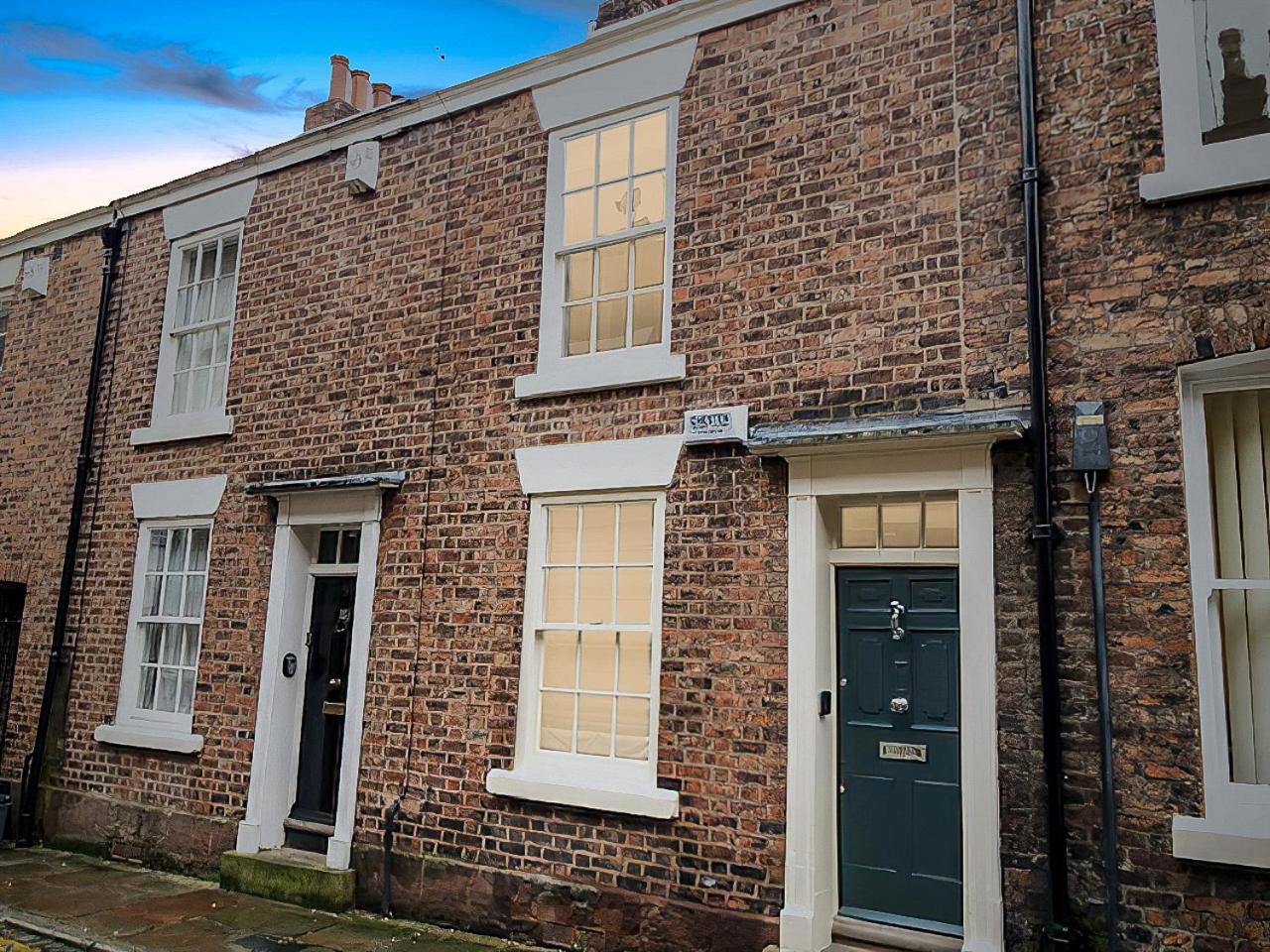 Chester City Centre Town House Esterno foto